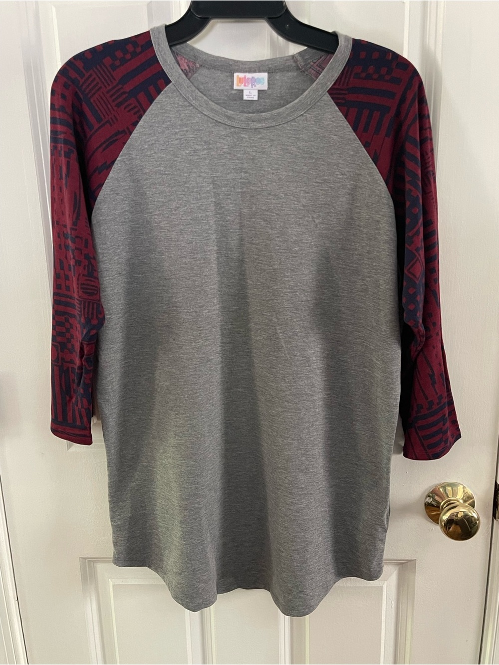 LuLaRoe Gray Raglan Randy Tee with Burgundy and Navy  Patterned Sleeves
